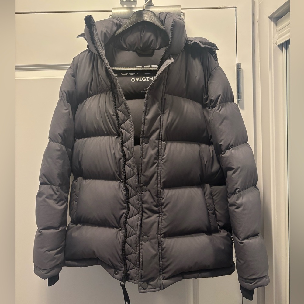 Aritzia XS Super Puff Regular in Stormwatch Grey